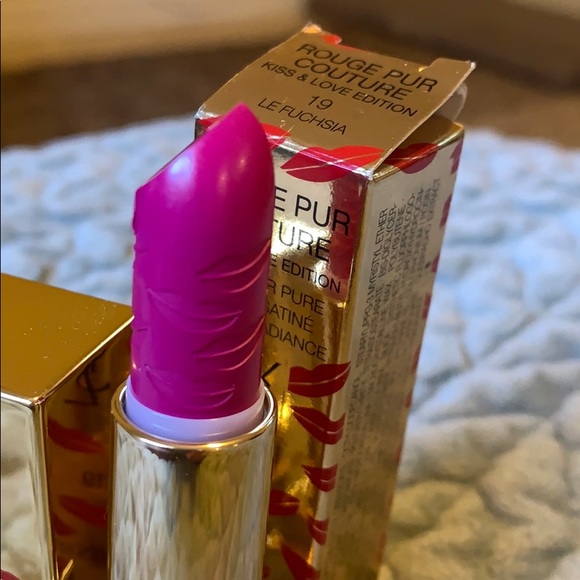 Yves Saint Laurent Other - YSL #19 pink lipstick Rouge Pur LE Fuchsia